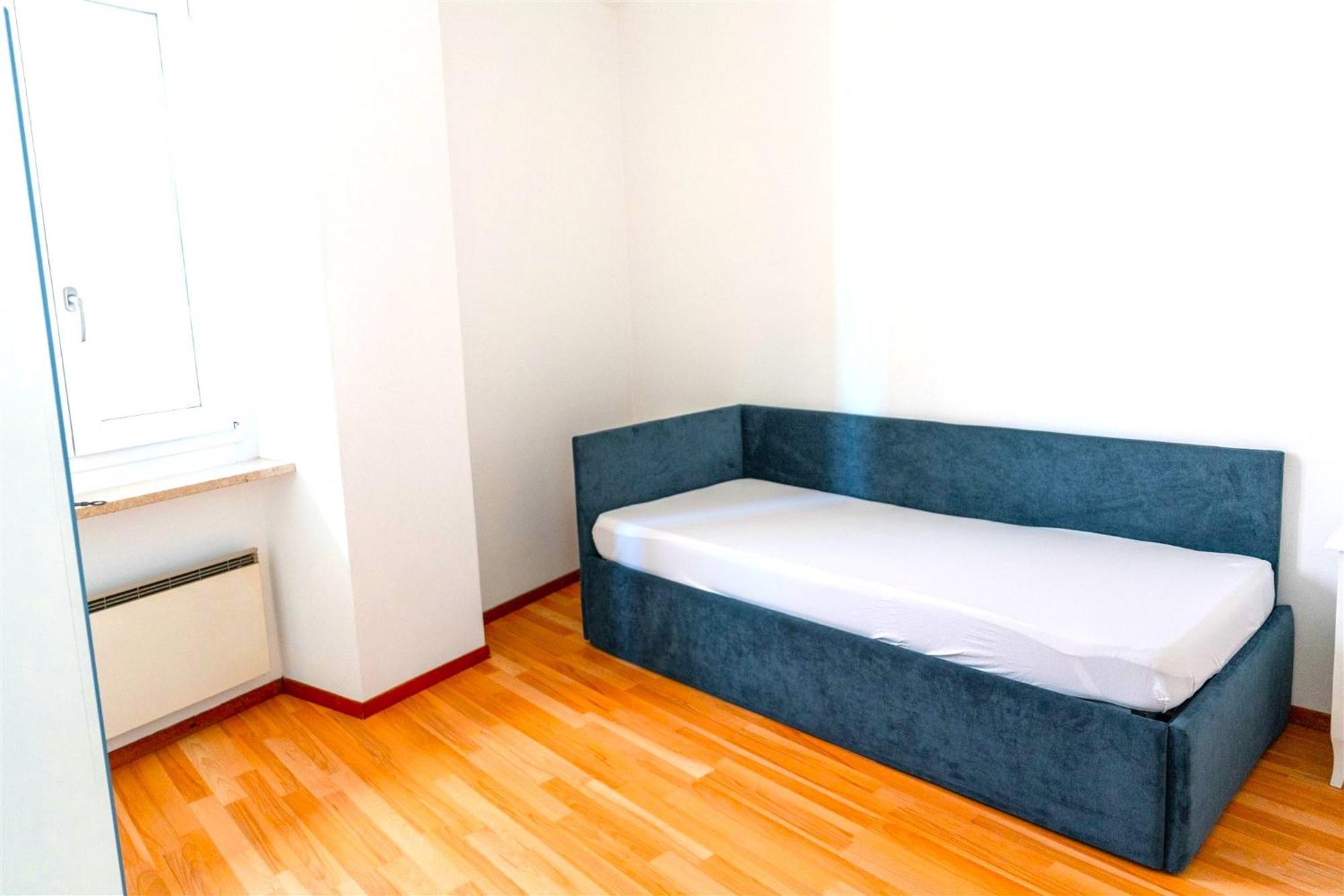 Casa Al - Lakefront Two-storey On Promenade Appartement